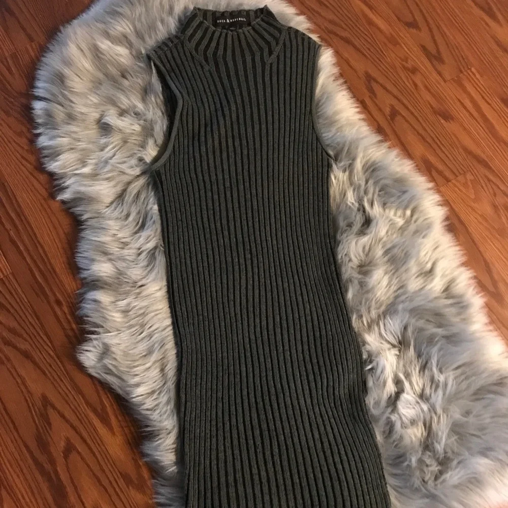 Rock & Republic Knit Tunic SZ M - Picture 2 of 3
